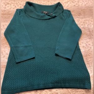Briggs Emerald green sweater
